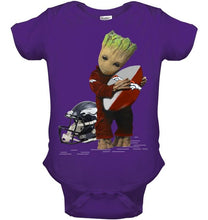 Load image into Gallery viewer, Groot loves Denver Broncos fan hoodie
