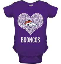 Load image into Gallery viewer, Denver Broncos heart floral pattern shirt