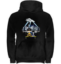 Load image into Gallery viewer, snoopy watch Denver Broncos city shirt