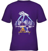 Load image into Gallery viewer, snoopy watch Denver Broncos city shirt
