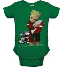 Load image into Gallery viewer, Groot loves Denver Broncos fan hoodie