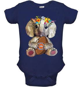 Elephant loves Denver Broncos shirt