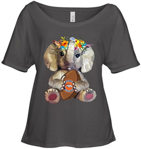 Elephant loves Denver Broncos shirt