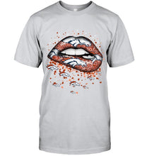 Load image into Gallery viewer, Denver Broncos heart glitter pattern lips shirt
