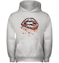 Load image into Gallery viewer, Denver Broncos heart glitter pattern lips shirt
