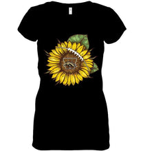 Load image into Gallery viewer, sunflower Western Michigan Broncos fan shirt

