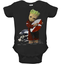 Load image into Gallery viewer, Groot loves Denver Broncos fan hoodie
