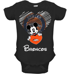 Mickey loves Denver Broncos fan hoodie