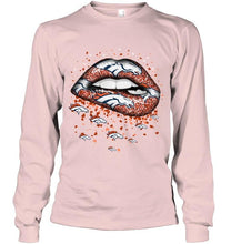 Load image into Gallery viewer, Denver Broncos heart glitter pattern lips shirt
