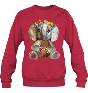 Elephant loves Denver Broncos shirt