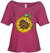 Load image into Gallery viewer, sunflower Western Michigan Broncos fan shirt
