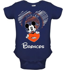 Mickey loves Denver Broncos fan hoodie