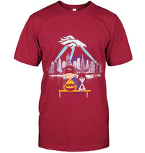 Load image into Gallery viewer, snoopy watch Denver Broncos city shirt
